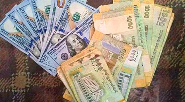 غياب الرقابة الحكومية يحول تحسن قيمة العملة إلى معاناة المواطن وثراء فاحش للتجار