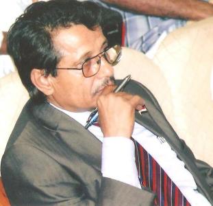 أ. عبدالله عمر باوزير يكتب : ​يمنُ ما بعد إيران.. هل تدركُ الشرعيةُ المتغير القادم؟